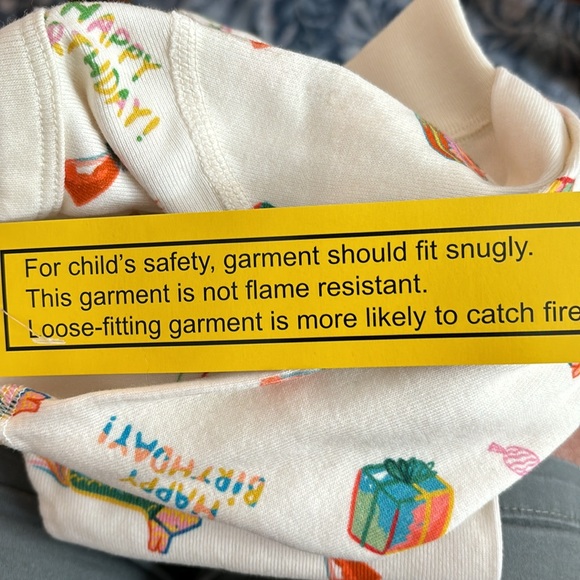 Smaller Things Happy Birthday Pajamas, size 18-24 months. NWT - Picture 4 of 4